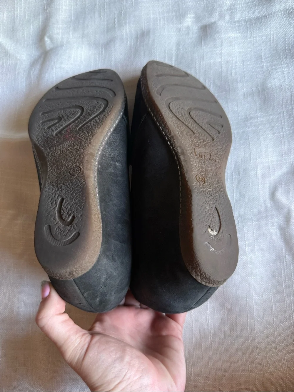 Dansko Liliana Black Concealed Wedge Heel Loafer Women's Size 38 US 7.5 Leather